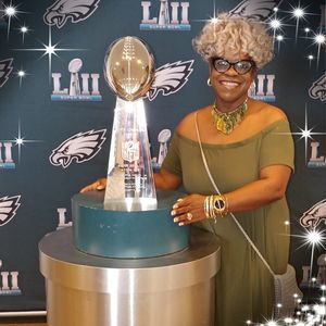 Meet your Posher, Myra